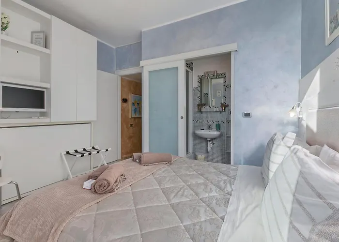 Frühstückspension Da Giueli On The Seafront