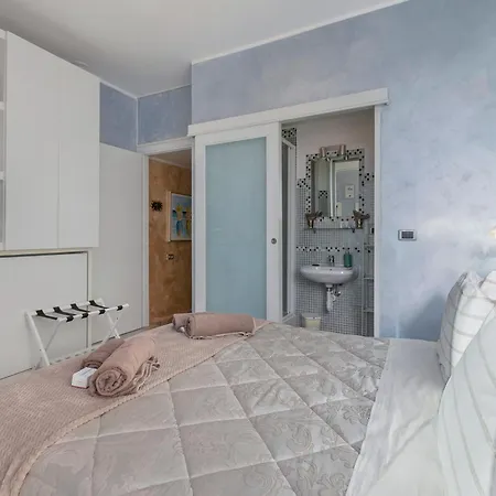 Bed & Breakfast B&B Da Giueli Rooms On The Seafront