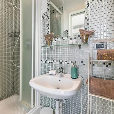 ベッド・アンド・ブレックファスト Da Giueli On The Seafront