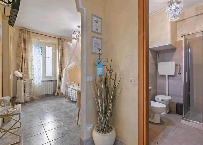 Da Giueli On The Seafront 阿拉西奥